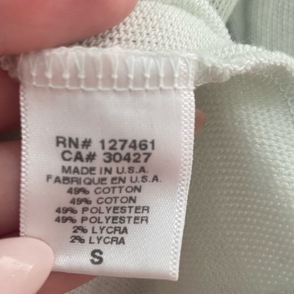 WILDFOX Salt Water is the Best Medicine Baggy Beach V-Neck Long Sleeve Top - Picture 13 of 13